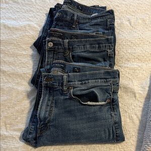 Lucky Brand men’s  Blue Jeans $30 for 4 pair!